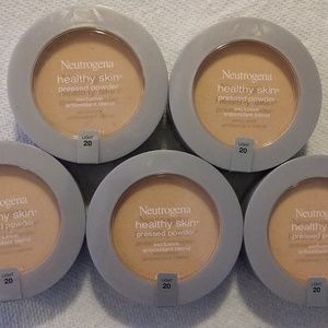 Neutrogena Healthy Skin Pressed Powder Light #20